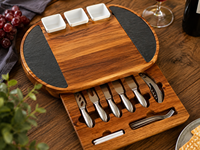 Ensemble de planches à charcuterie avec couteaux à fromage, planche de service ronde personnalisée de 19 pièces, cadeau de mariage, de fermeur de bien immobilier et de pendaison de crémaillère