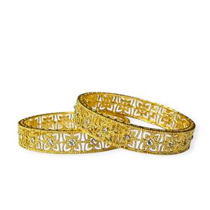 Juego de Brazaletes de Metal con Perlas Chapadas en Oro Premium, Elegantes Brazaletes para Novias, Bodas y Fiestas, a Precio de Mayoreo, Exportación Global - Product Image 1