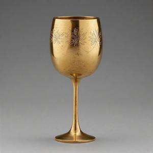 SanctiGlass Divine Grace, cáliz de vino de Metal adornado, Copa tradicional con acabado antiguo para rituales religiosos y altares de Iglesia - Product Image 1