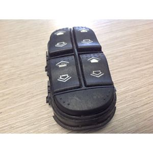 Panneau de boutons avant gauche FORD Focus Sedan 2ème Série 98AB14A132DE (01>04) - Product Image 1