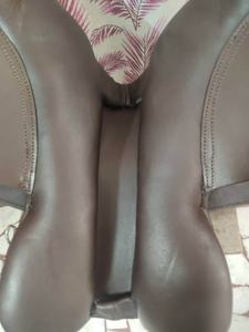 Selle de cheval de dressage en cuir de qualité supérieure, design anglais luxueux, selle de saut tout usage, Ashmira équestre, équitation - Product Image 4