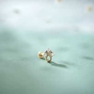 Améliorer la beauté naturelle traditionnelle à moderne 18K Fine Nez Pin pour les femmes Bijoux élégants en or et diamant pour tous les jours - Product Image 4