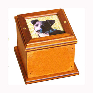 Nuevo diseño 2025 Urnas funerarias de madera Diseño hecho a mano Urnas para mascotas de cremación Urnas de madera natural para el amor una vez - Product Image 4