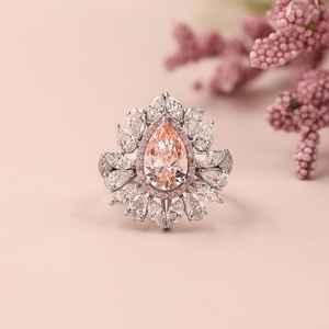 แหวนเพชรทรงลูกแพร์สีชมพู 1.00 กะรัต ประดับเพชรคลัสเตอร์แบบฮาโล ทองคำขาว 18K สวยหรู สำหรับผู้หญิง เหมาะสำหรับงานหมั้น งานแต่งงาน หรือเป็นของขวัญ - Product Image 1