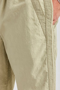 Survêtements coupe-vent à manches longues pour hommes, couleur unie, best-seller, vêtements de sport de gym bon marché, imprimés avec logo, hiver 2026 - Product Image 4