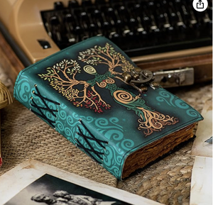 Carnet de notes vintage en cuir véritable avec bord festonné, journal, agenda, livre antique, livre de sorts, mère de la Terre, carnet de croquis bleu - Product Image 5