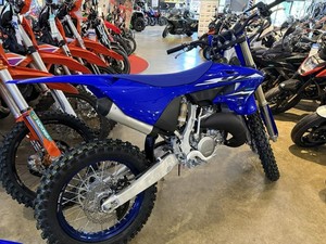 NUEVA Motocicleta Todoterreno Yamaha <span class=keywords><strong>YZ</strong></span> <span class=keywords><strong>125X</strong></span> 2026 - Product Image 4