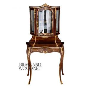 ตู้โชว์สินค้าสุดหรูสไตล์คลาสสิกพร้อมฐานคอนโซล - Product Image 2