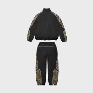 Survêtement personnalisé en nylon Sports Baggy Ensemble coupe-vent jogging avec fermeture éclair pour homme Fermeture éclair en polyester surdimensionné Vêtements de ski pour la neige grande taille - Product Image 3