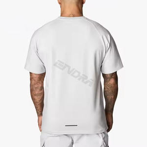 Nueva llegada de cuello redondo transpirable Deporte Camiseta y gimnasio de secado rápido camiseta para hombres tripulación fitness - Product Image 6