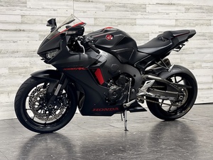 Honda CBR1000RR usada del 2017 disponible para la venta - Product Image 3