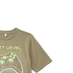 Camiseta de Manga Corta con Cuello Alto de Algodón Premium, Costuras Duraderas, Tacto Suave, Colores Vibrantes, Corte Moderno, Tela de Algodón - Product Image 6