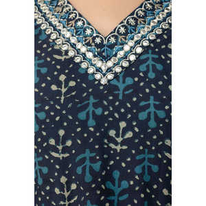 Conjunto de Kurta estampado de algodón puro azul marino para mujer con pantalones y Dupatta - Product Image 2