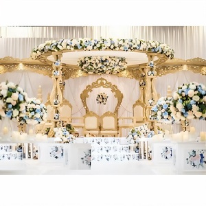 Ensemble de mandaps de mariage en bois de style reine USA Mandaps en bois massif pour la décoration de mariage meilleur prix exportation directe du fabricant - Product Image 1
