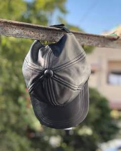 Calidad superior Diseño deportivo personalizado Gorras de cuero Precio razonable Último estilo - Product Image 3