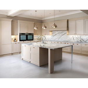 Plans de travail personnalisés pour cuisines et salles de bain en quartz Calacatta, comptoirs en pierre naturelle Carrara Calacata, découpe préfabriquée pour projets hôteliers - Product Image 1