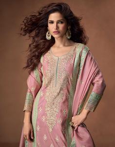 Elegante traje bordado Salwar Kameez Palazzo con codificación y lentejuelas trabajo festivo y ropa de fiesta para mujer - Product Image 2