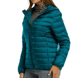 Col à capuche chaud hiver fermeture éclair avant bouffant veste femmes logo personnalisé look décontracté respirant vêtements de plein air bouffant veste femmes - Product Image 3