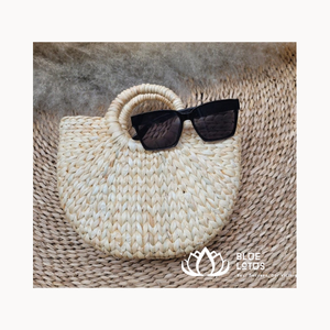 Auténtico diseño tradicional bolsa de jacinto de agua duradero producto de paja de moda hecho en Vietnam - Product Image 1