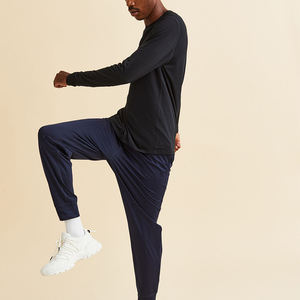 Conjunto Deportivo Personalizado Ligero e Informal para Hombre, Sudadera con Capucha y Pantalones de Alta Calidad, Transpirable, de Algodón - Product Image 1