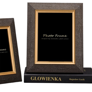 Marco de Fotos Metálico Colgante, Decoración para Cumpleaños, Still Life, Acabado Personalizado, Hecho a Mano, Estilo Moderno y Lujoso, Color Gris Oscuro, Decoración para el Hogar, Ramadán - Product Image 3