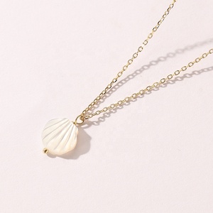 Nagosa grace 925 sterling silver 18k gold vermeil <span class=keywords><strong>madreperla</strong></span> <span class=keywords><strong>orecchini</strong></span> a cerchio con perle per le donne - Product Image 5
