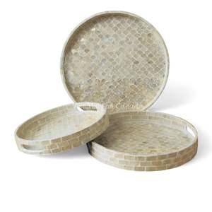 Bandeja Decorativa Hecha a Mano con Incrustaciones de Concha Natural, Decoración Ecológica para el Hogar de Vietnam - Product Image 1
