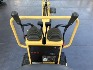 Mini Excavadora de 1 Tonelada de Capacidad, Usada, con Motor Yanmar, Caja de Cambios, Bomba y Rodamientos, Nueva/Usada, en Venta - Product Image 6