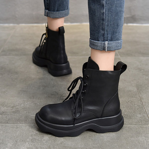 Bottes hautes pour femmes grandes tailles à talon épais et semelle crantée, idéales pour l'hiver et la mode féminine - Product Image 4