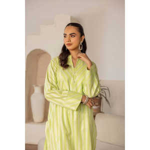 Conjunto de Verano para Mujer con Lentejuelas y Jacquard Verde Lurex, Cuello Cuadrado, Corte Holgado, Talla 2XL, Camisa y Pantalón para Salidas - Product Image 3