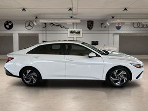 Hyundai Elantra SEL Convenience FWD 2025 - Product Image 4