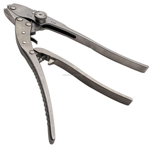 คีมจับสายเคเบิลกระดูกแบบแมนนวล สำหรับการกดกระดูก ทำจากเหล็กกล้าไร้สนิม เครื่องมือผ่าตัดระดับ Class II สำหรับดัดลวดและขึ้นรูปห่วง - Product Image 4