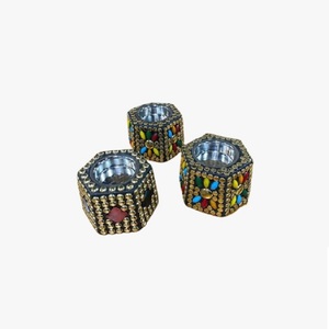 Brûleur à huile d'encens en laiton naturel T Light Fraise Parfum Aroma Warmer Diffuseur d'huile de parfum Indien RF Artisanat pour usage religieux - Product Image 6