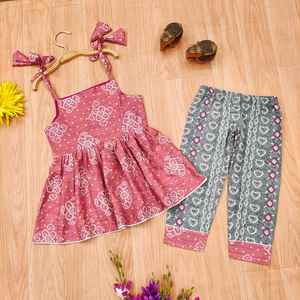 Conjunto de Pantalón y Top Peplum de Algodón con Estampado Bandhani para Niñas de Shoryam Fashion |   Traje Étnico Tradicional Indio para Niños, Atuendo Festivo para Fiestas 2026 - Product Image 1