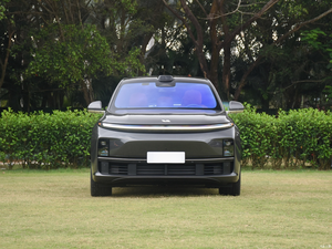 Verified Used <b>2025</b> Large Luxury SUV L7-Style Hybrid/Electric Model Spacious New-Energy Vehicle 601-700km Range 110kWh <b>Battery</b> - Product Image 2