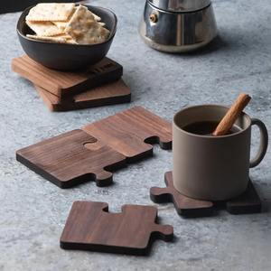 ชุดที่รองแก้วไม้วอลนัทแบบสี่เหลี่ยมแผ่นรองเครื่องดื่มอุปกรณ์เสริมสำหรับโต๊ะ - Product Image 3