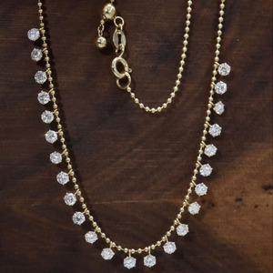 ผู้ส่งออกอินเดีย สร้อยคอจี้เพชรออกแบบเองสำหรับผู้หญิง ใช้เป็นของขวัญหรือในโอกาสวันครบรอบและงานหมั้น มีจำหน่ายในราคาที่ดี - Product Image 1