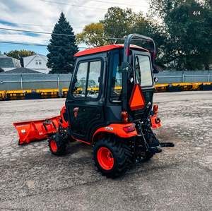 Tractor de Ruedas Kubota EK1-261 2024 en Venta, Excelente Estado, Rendimiento Confiable para Agricultura, con Motor, Bomba y Engranaje - Product Image 3