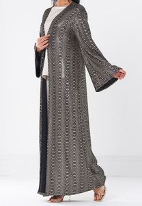 Chaud en vente Robe islamique légère et douce avec un style élégant pour une déclaration de mode modeste disponible au meilleur prix - Product Image 3
