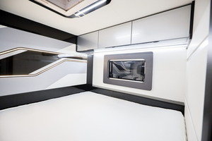 Autocaravana de Lujo Usada 2026, 4 Plazas, con Baño Interior y Sistema Solar, para Viajes Familiares por Carretera - Product Image 4