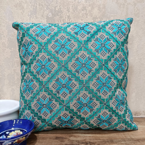 Trending 100% algodón Jacquard bordado funda de cojín tradicional azul sólido frente trasero para decoración del hogar - Product Image 1
