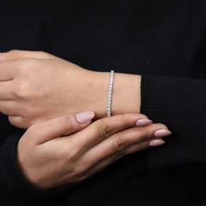 Bracelet tennis en diamant rond brillant cultivé en laboratoire en argent sterling et or 6,16 TCW Clarté VS Couleur E/F Accessoire de bijouterie - Product Image 3