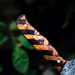 Cuchillo de Pesca Personalizado Hecho a Mano Jexmoo, Cuchillo para Filetear con Hoja de Acero de Damasco y Funda de Cuero, Regalo para Pescadores - Product Image 3