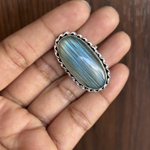 Bagues en labradorite bleue facettée, style bohème, religieuses et tendance, en gros, plaquées argent, pour femmes, pour mariage et fiançailles - Product Image 4