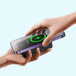 แบตเตอรี่สำรองแม่เหล็ก 20000mAh พร้อมกำลังไฟขาออก 15W/18W พลาสติก LI-Polymer พาวเวอร์แบงค์แบบพกพา มาตรฐานปลั๊กญี่ปุ่น - Product Image 4