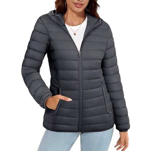 Chaqueta de invierno para mujer, acolchada rellena de poliéster con características impermeables a prueba de viento y transpirables, diseño de burbujas para mayor comodidad y estilo - Product Image 2