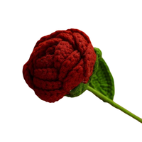 Bouquet de mariage en fleurs de rose colorées, fait main au crochet, en laine, par des confisieurs indiens