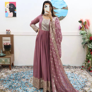 Pakistanaise Salwar Kameez vente en gros magnifique robe prête à l'emploi fantaisie Designer ethnique décontracté indien robe avec motif floral travail - Product Image 1