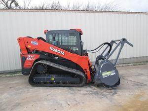 Kubota Skid Steer Mulcher, cargador de dirección deslizante de pista de con accesorio de trituradora forestal para paisajismo, sitio de construcción - Product Image 3