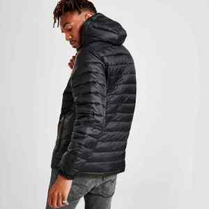 Veste courte matelassée à bulles personnalisée OEM pour homme, veste d'hiver unie, streetwear, veste rembourrée chaude avec poche arrière - Product Image 3